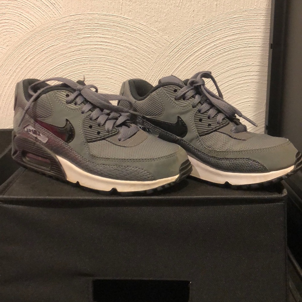 Women’s Nike Air Max